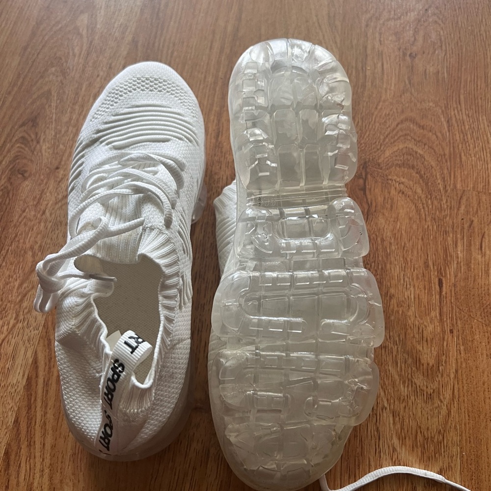 New White sneakers
